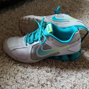 Nike Reax Run 8 size 7.5